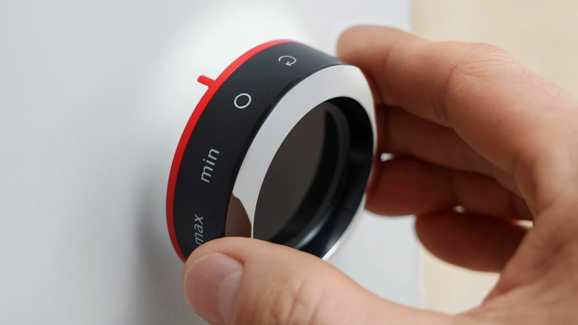 Mlinček za meso Bosch Serie 4 MFWS420W, 1900 W, bel, črn