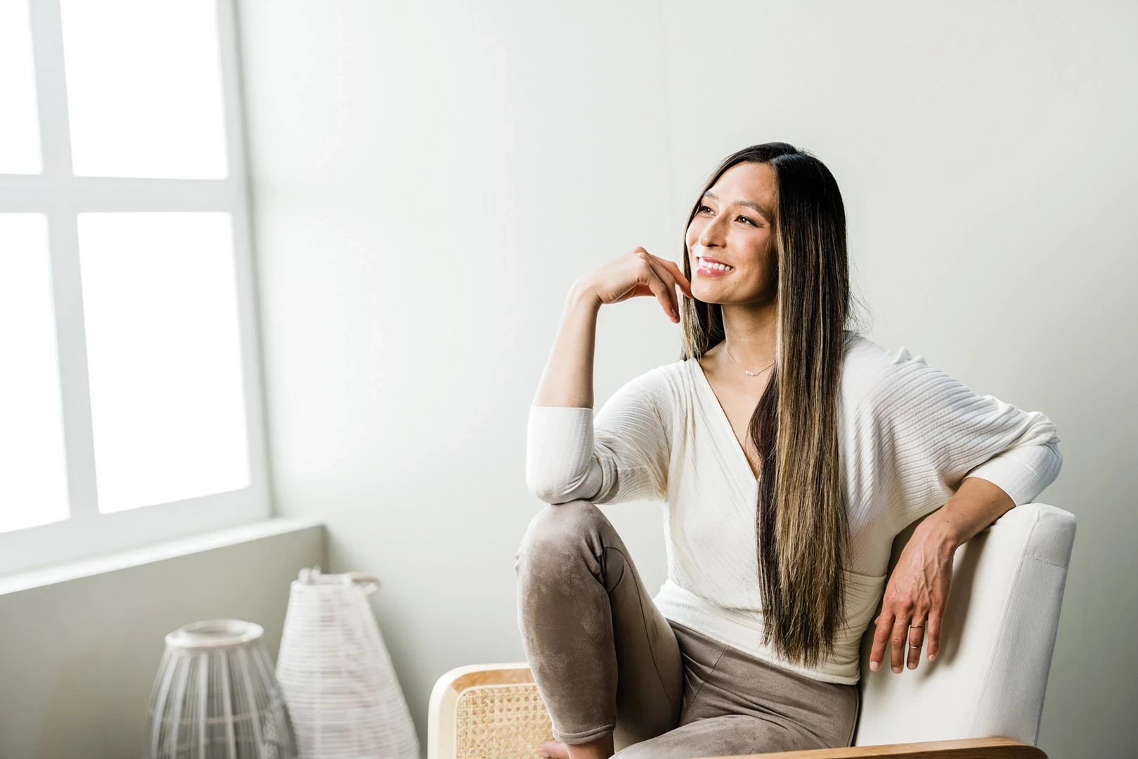 Multistyler za stiliziranje las Shark HD424SLEU, Warm Champagne