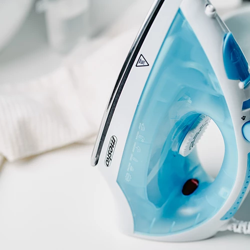 Parni likalnik, Adler MS 5023, 2200 W, plošča iz nerjavnega jekla, modro-bel