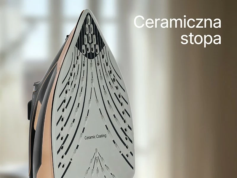 Parni likalnik 3000 W s keramično ploščo, črno-zlato Lafe VaporMax