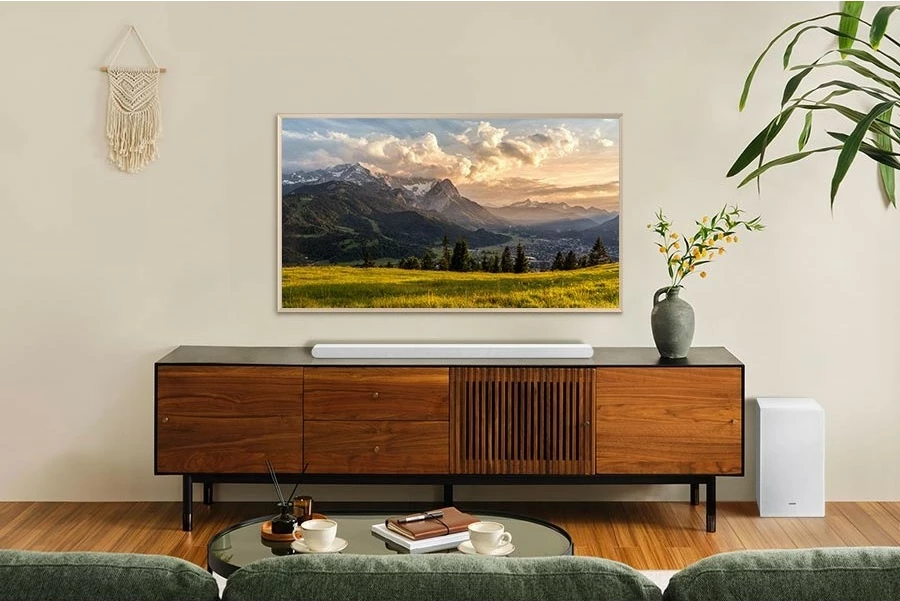 Ultra tanek zvočnik, Dolby Atmos, Chromecast, Bluetooth, Samsung HW-S711GD, bel