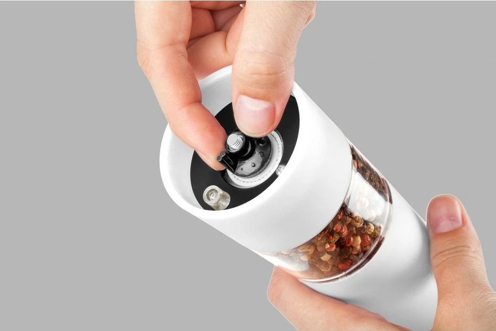 Električni mlinček za začimbe Lamart LT7011, bel