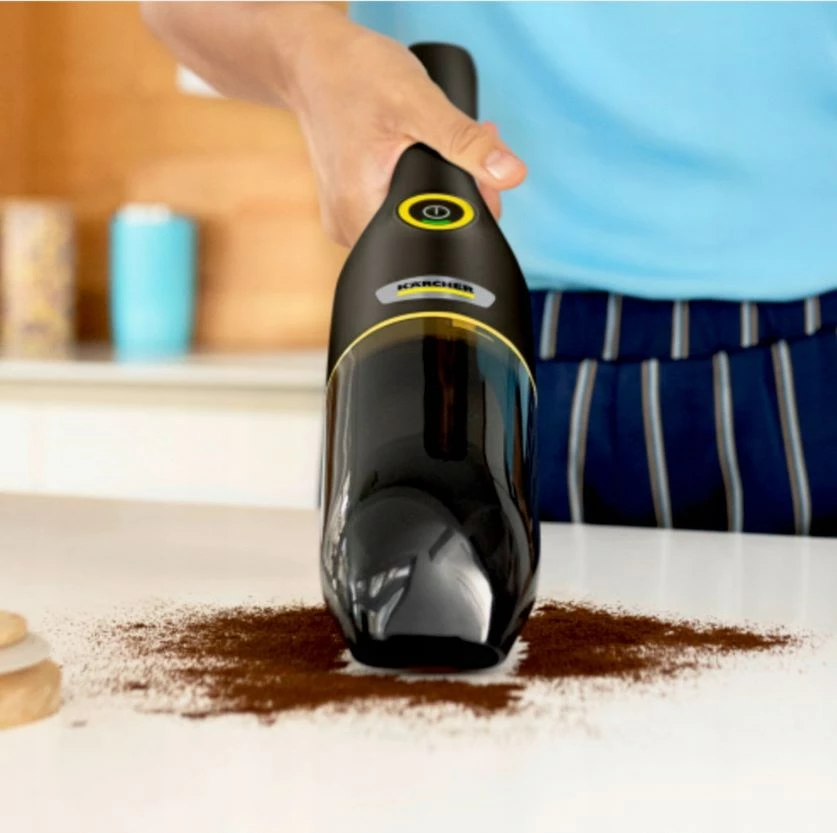 Ročni sesalnik Anniversary Edition Plus, brez vrečke, črn in rumen Karcher CVH